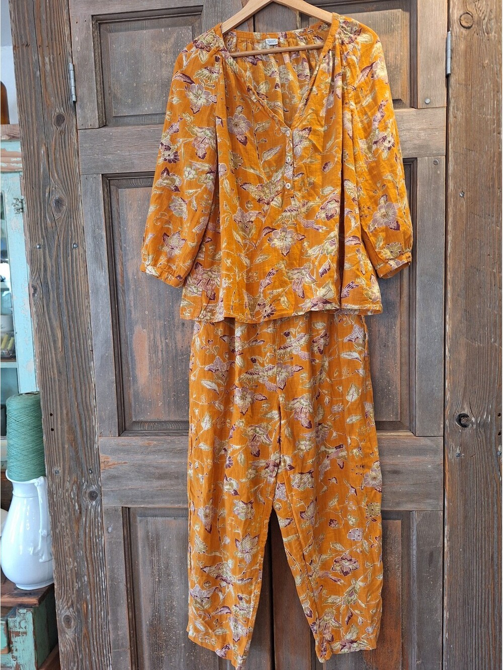 Bohemian blouse and pants, matching. Medium, Toast, retail approx $3000